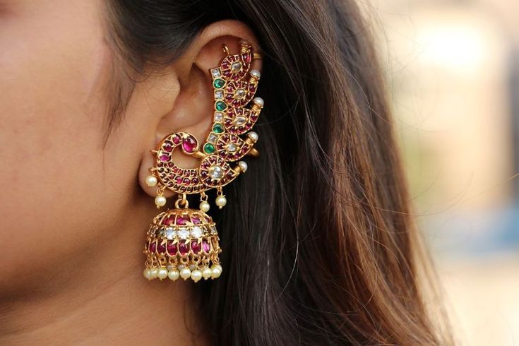 Trendy Earcuff Traditional Set With Kemp Look